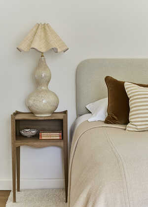 240603_Violet&George_Dorset_MainBedroom_552 1.jpg